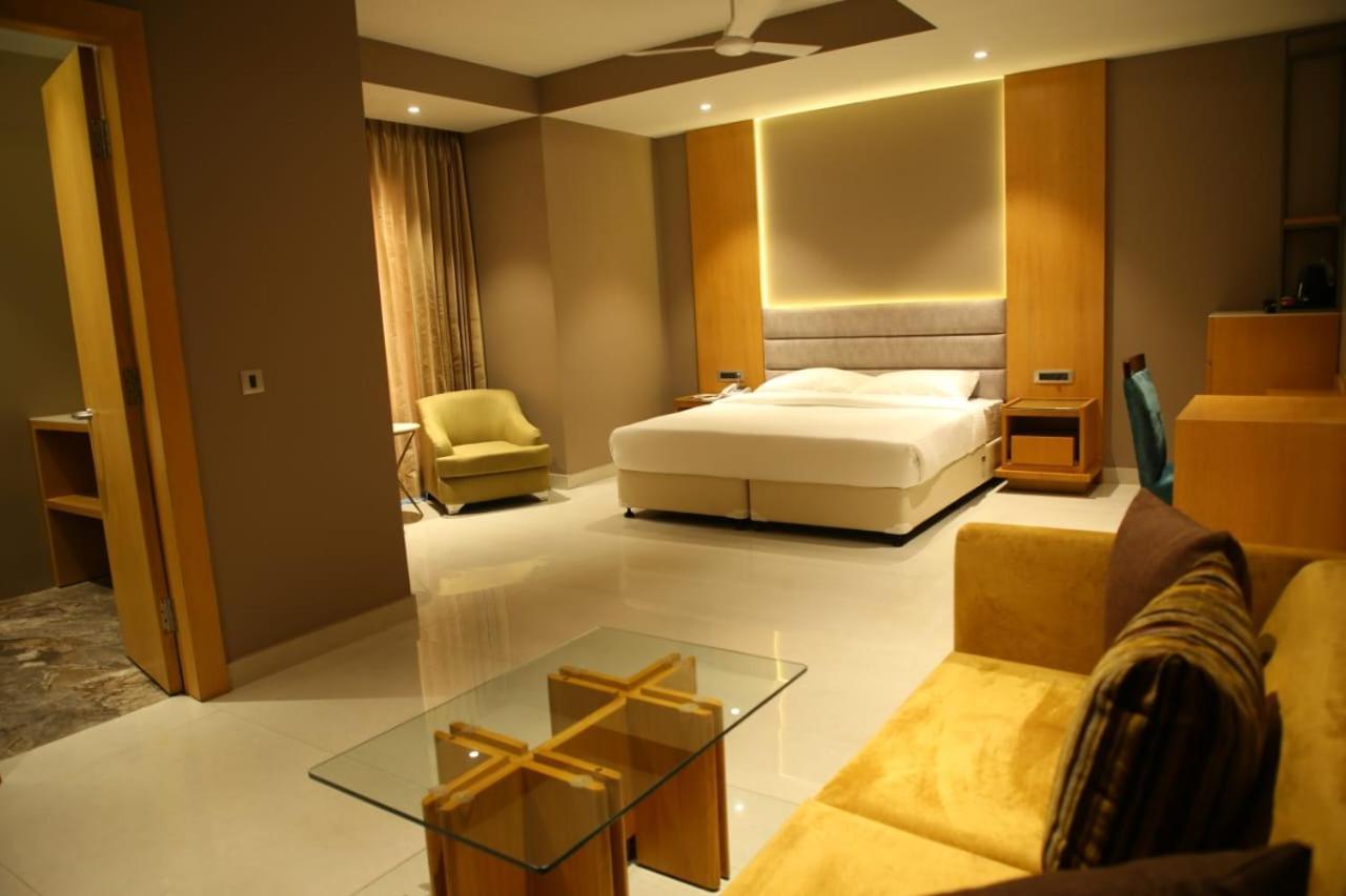 Hotel Rajmahal Moradabad Exterior foto